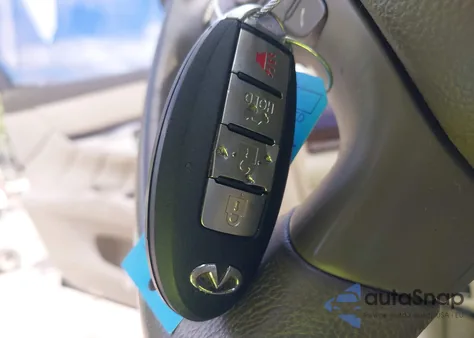 2015 Infiniti Q70 3.7 from USA, damaged, VIN JN1BY1APXFM541242